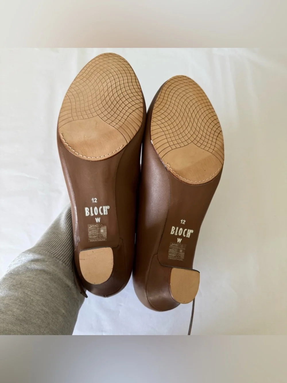 NEW! BLOCH Size 12 Women’s Wide Brown Character Theater Dance Shoes - 12W